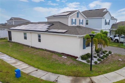 Villa ou maison à vendre à Kissimmee, Floride: 4 chambres, 252.42 m2 № 1314234 - photo 4