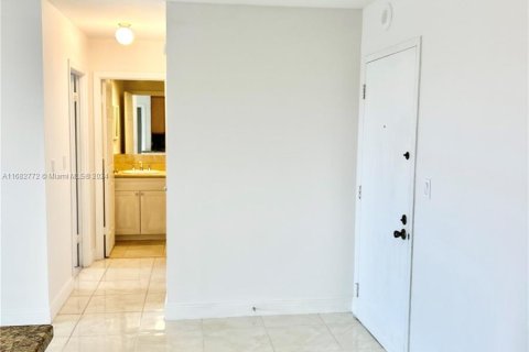 Copropriété à vendre à Fort Lauderdale, Floride: 2 chambres, 117.06 m2 № 1415702 - photo 16