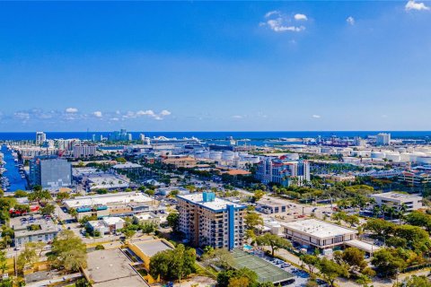 Copropriété à vendre à Fort Lauderdale, Floride: 2 chambres, 117.06 m2 № 1415702 - photo 1