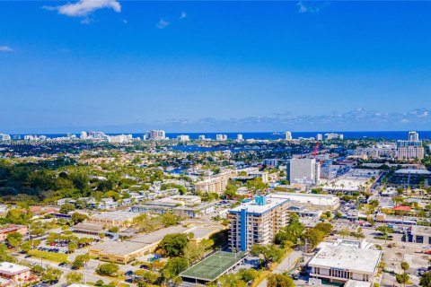 Copropriété à vendre à Fort Lauderdale, Floride: 2 chambres, 117.06 m2 № 1415702 - photo 3