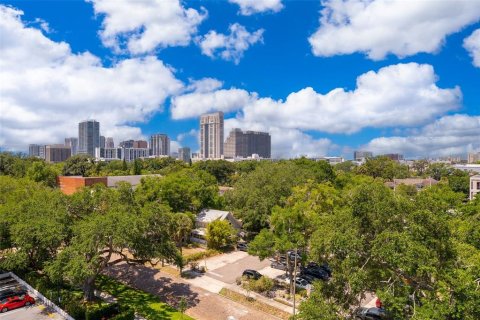 Condo in Orlando, Florida, 2 bedrooms  № 1258493 - photo 28