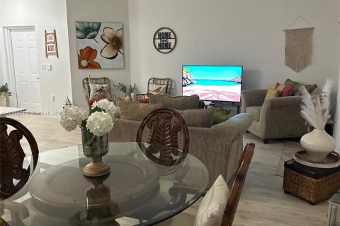 Condominio en venta en Miami, Florida, 3 dormitorios, 128.58 m2 № 1375629 - foto 14