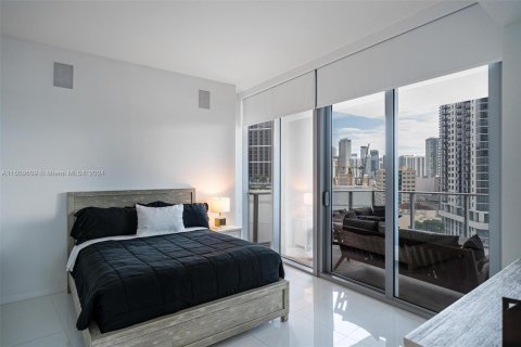 Condominio en venta en Miami, Florida, 3 dormitorios, 201.13 m2 № 951516 - foto 16