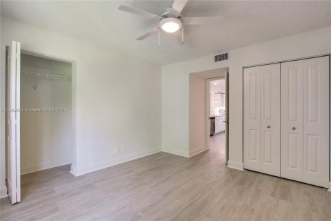 Copropriété à louer à Aventura, Floride: 1 chambre, 73.86 m2 № 1365453 - photo 22