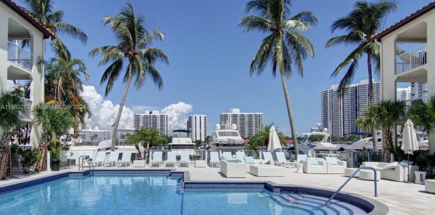 Condo in Aventura, Florida, 1 bedroom  № 1365453