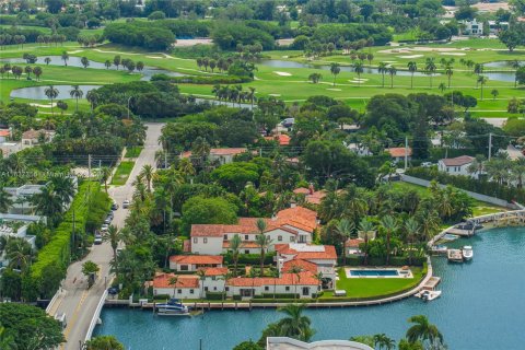 Villa ou maison à vendre à Miami Beach, Floride: 10 chambres, 684.6 m2 № 1310629 - photo 11