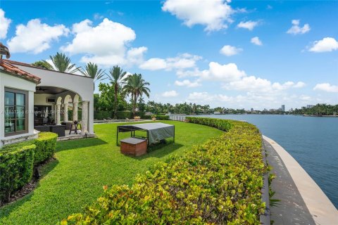 Villa ou maison à vendre à Miami Beach, Floride: 10 chambres, 684.6 m2 № 1310629 - photo 7