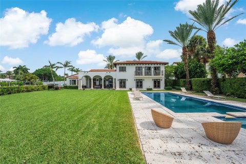 Villa ou maison à vendre à Miami Beach, Floride: 10 chambres, 684.6 m2 № 1310629 - photo 5