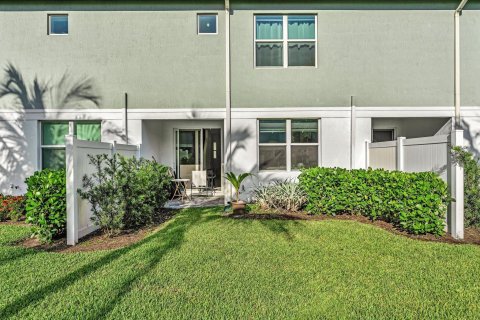 Townhouse in Deerfield Beach, Florida 3 bedrooms, 170.1 sq.m. № 1154421 - photo 25