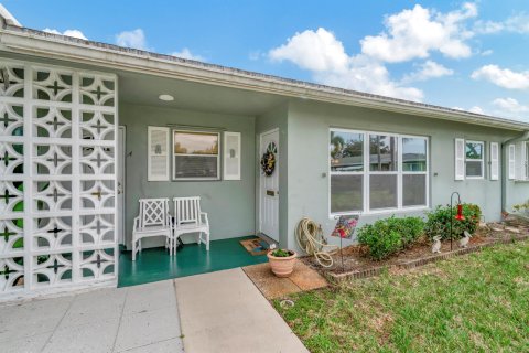 Villa ou maison à vendre à Delray Beach, Floride: 1 chambre, 92.34 m2 № 954500 - photo 28