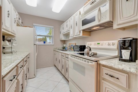 Casa en venta en Delray Beach, Florida, 1 dormitorio, 92.34 m2 № 954500 - foto 17