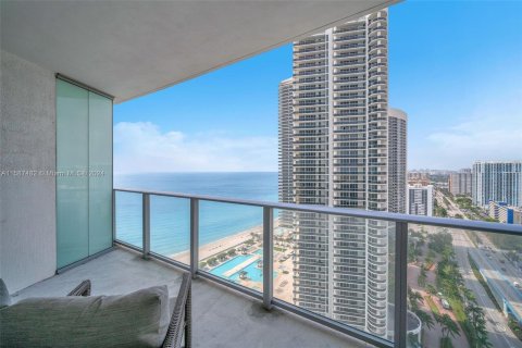 Condominio en venta en Hollywood, Florida, 2 dormitorios, 100.98 m2 № 1178888 - foto 22