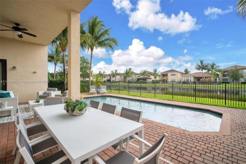 Villa ou maison à vendre à Delray Beach, Floride: 5 chambres, 481.98 m2 № 724224 - photo 21