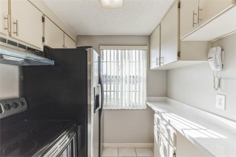 Condominio en venta en New Port Richey, Florida, 2 dormitorios, 76.83 m2 № 1403720 - foto 5