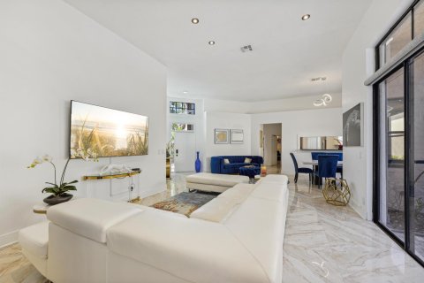 Villa ou maison à vendre à Lake Worth, Floride: 2 chambres, 190.08 m2 № 726584 - photo 27
