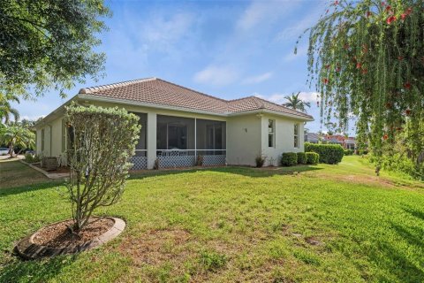 Villa ou maison à vendre à North Port, Floride: 3 chambres, 194.26 m2 № 1191876 - photo 29