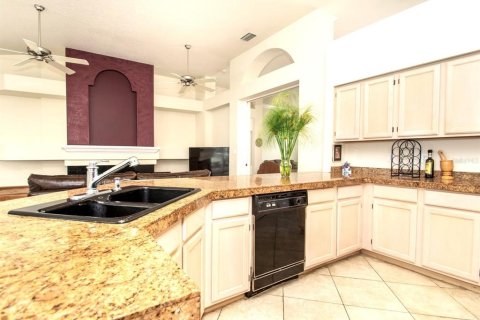 Casa en venta en Lutz, Florida, 3 dormitorios, 217.02 m2 № 1377040 - foto 11