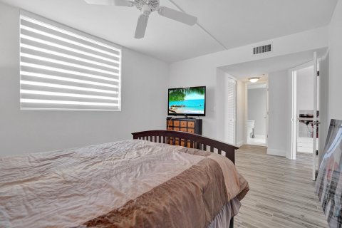 Copropriété à vendre à Highland Beach, Floride: 2 chambres, 208.1 m2 № 945935 - photo 9