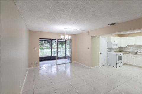 Touwnhouse à vendre à Sarasota, Floride: 4 chambres, 127.09 m2 № 1247391 - photo 9