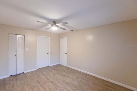 Touwnhouse à vendre à Sarasota, Floride: 4 chambres, 127.09 m2 № 1247391 - photo 14