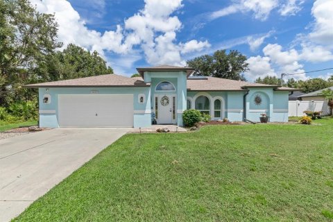 Villa ou maison à vendre à North Port, Floride: 3 chambres, 155.61 m2 № 1363540 - photo 1