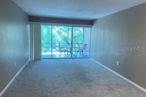 Copropriété à vendre à Tampa, Floride: 2 chambres, 81.29 m2 № 1365191 - photo 2