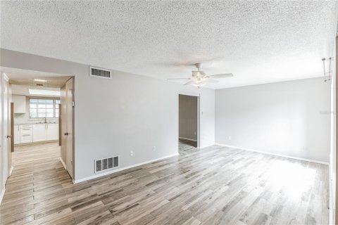 Adosado en venta en Orlando, Florida, 3 dormitorios, 166.48 m2 № 1317094 - foto 4