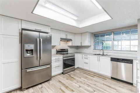 Adosado en venta en Orlando, Florida, 3 dormitorios, 166.48 m2 № 1317094 - foto 8