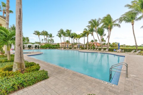 Villa ou maison à vendre à Royal Palm Beach, Floride: 5 chambres, 331.1 m2 № 1011931 - photo 4
