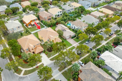 Villa ou maison à vendre à Royal Palm Beach, Floride: 5 chambres, 331.1 m2 № 1011931 - photo 17