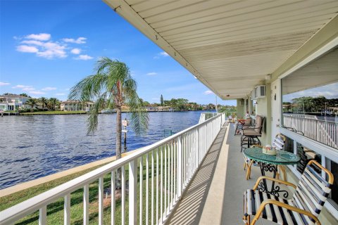 Copropriété à vendre à Pompano Beach, Floride: 1 chambre, 54.35 m2 № 1011909 - photo 28