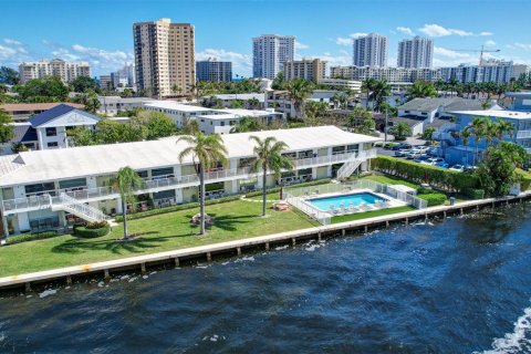 Copropriété à vendre à Pompano Beach, Floride: 1 chambre, 54.35 m2 № 1011909 - photo 16