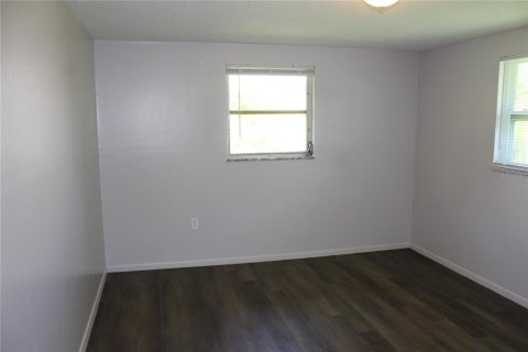 Commercial property in Punta Gorda, Florida 3 bedrooms, 148.46 sq.m. № 1312717 - photo 10