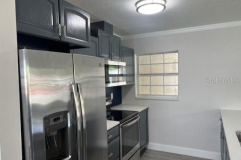 Casa en venta en Tampa, Florida, 2 dormitorios, 95.88 m2 № 1334519 - foto 7