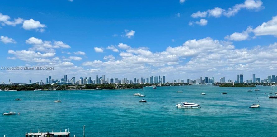 Condo à Miami Beach, Floride, 1 chambre  № 1306368