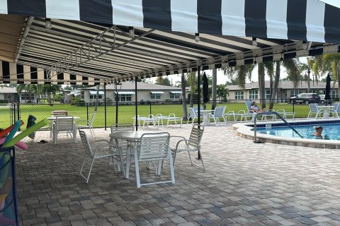Villa ou maison à vendre à Delray Beach, Floride: 1 chambre, 92.34 m2 № 1100774 - photo 5