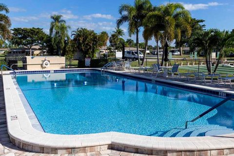 Villa ou maison à vendre à Delray Beach, Floride: 1 chambre, 92.34 m2 № 1100774 - photo 6