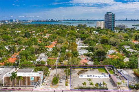 Immobilier commercial à vendre à Miami, Floride № 1804 - photo 6