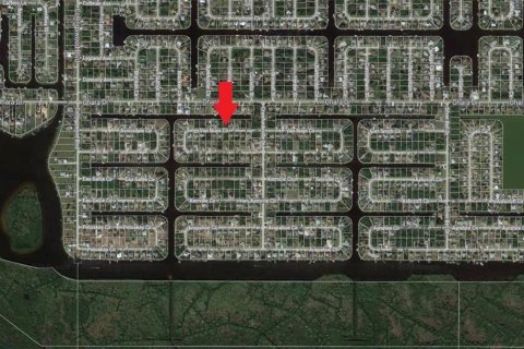 Terreno en venta en Port Charlotte, Florida № 1365220 - foto 7