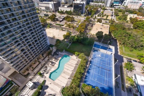 Copropriété à vendre à Miami, Floride: 2 chambres, 87.7 m2 № 1013665 - photo 19