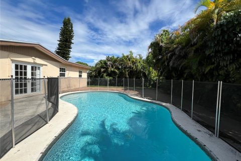 Casa en venta en Margate, Florida, 3 dormitorios, 133.04 m2 № 1393606 - foto 30