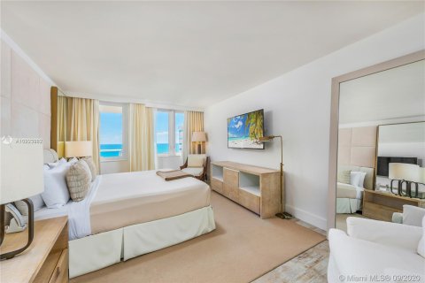 Condominio en alquiler en Miami Beach, Florida, 3 dormitorios, 156.73 m2 № 2553 - foto 10