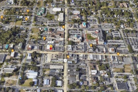 Commercial property in DeLand, Florida 654.03 sq.m. № 1244829 - photo 3