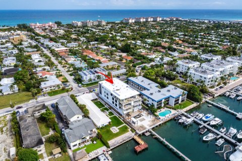 Condo in Riviera Beach, Florida, 3 bedrooms  № 1118089 - photo 2