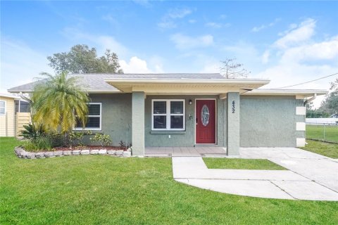 Villa ou maison à louer à Sarasota, Floride: 3 chambres, 110.18 m2 № 1371614 - photo 1