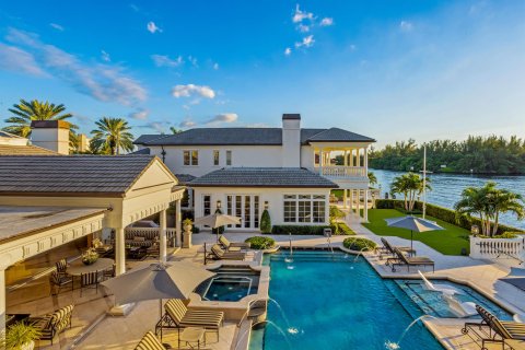 Villa ou maison à vendre à Boca Raton, Floride: 6 chambres, 1119.94 m2 № 846585 - photo 13