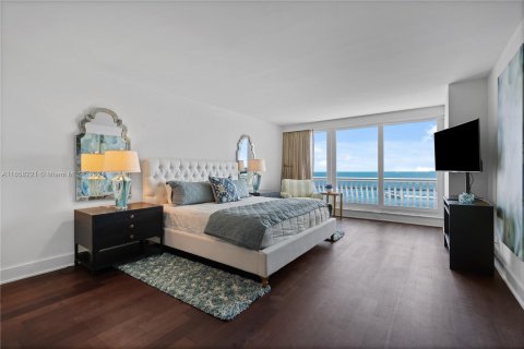 Copropriété à vendre à Fort Lauderdale, Floride: 2 chambres, 186.08 m2 № 1364830 - photo 17