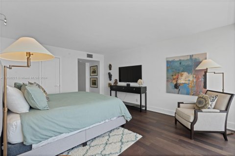 Copropriété à vendre à Fort Lauderdale, Floride: 2 chambres, 186.08 m2 № 1364830 - photo 25