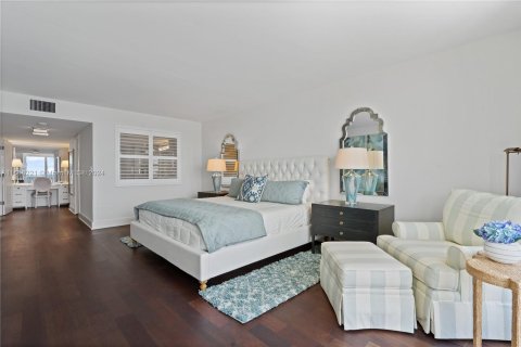 Copropriété à vendre à Fort Lauderdale, Floride: 2 chambres, 186.08 m2 № 1364830 - photo 18