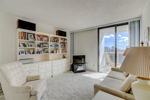 Condo in Aventura, Florida, 2 bedrooms  № 1183538 - photo 28